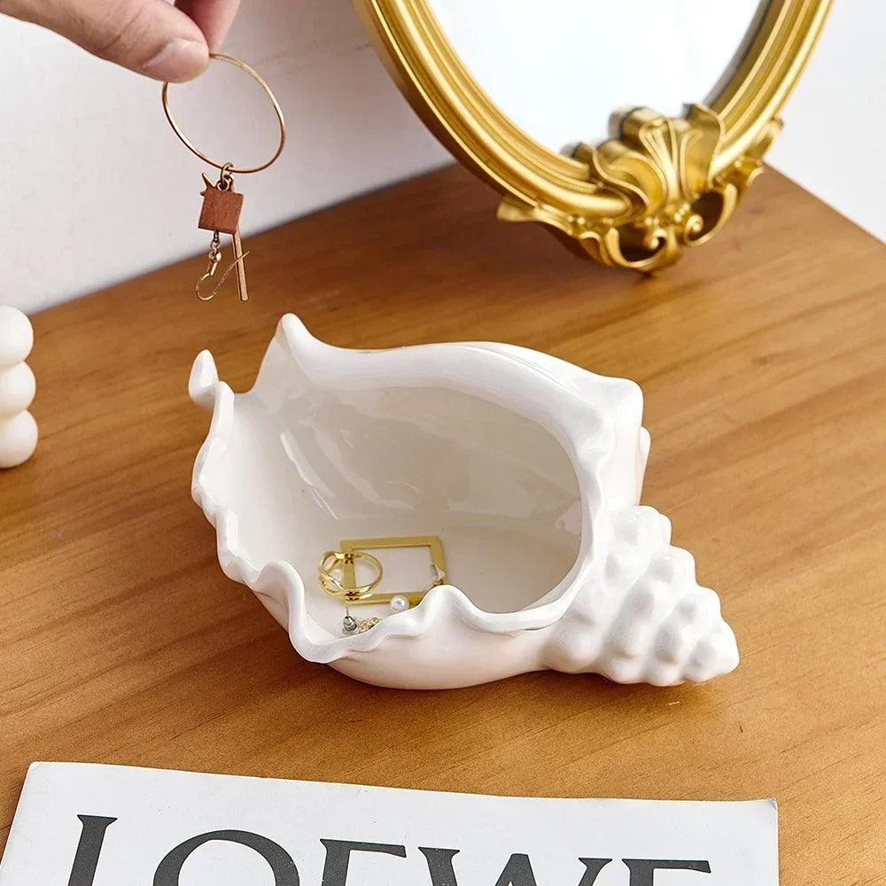 The Conch Catchall