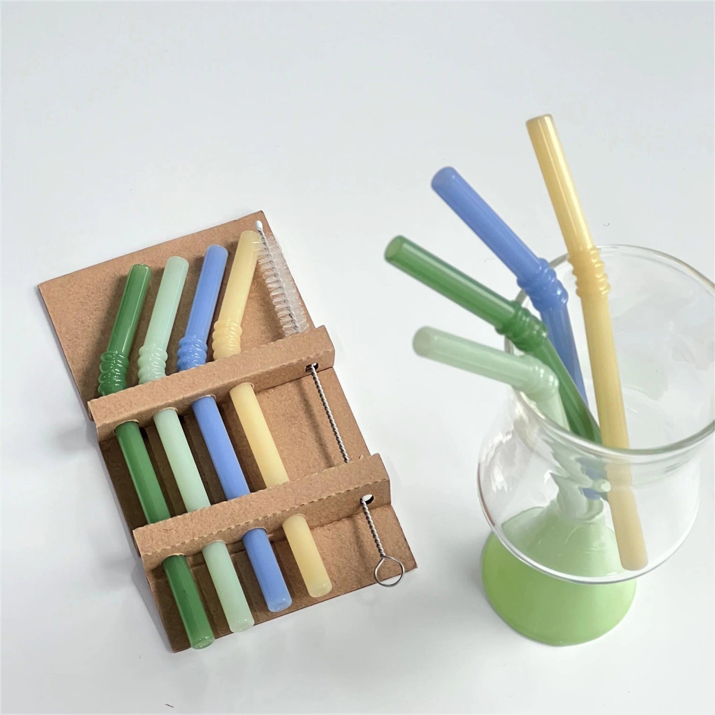 The Shortie Glass Straw Set