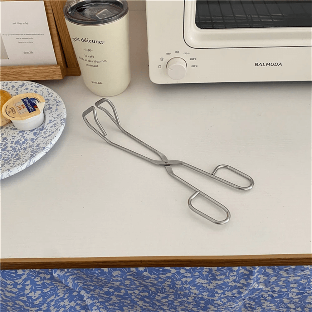 The Minimalist Tong