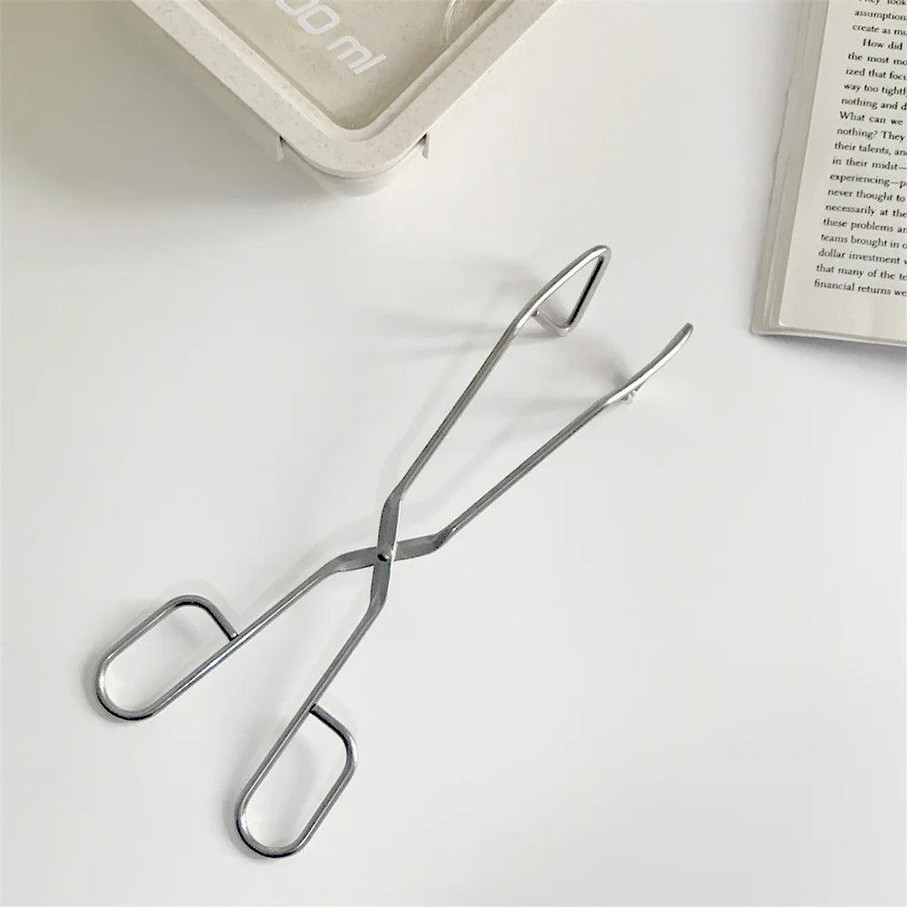The Minimalist Tong