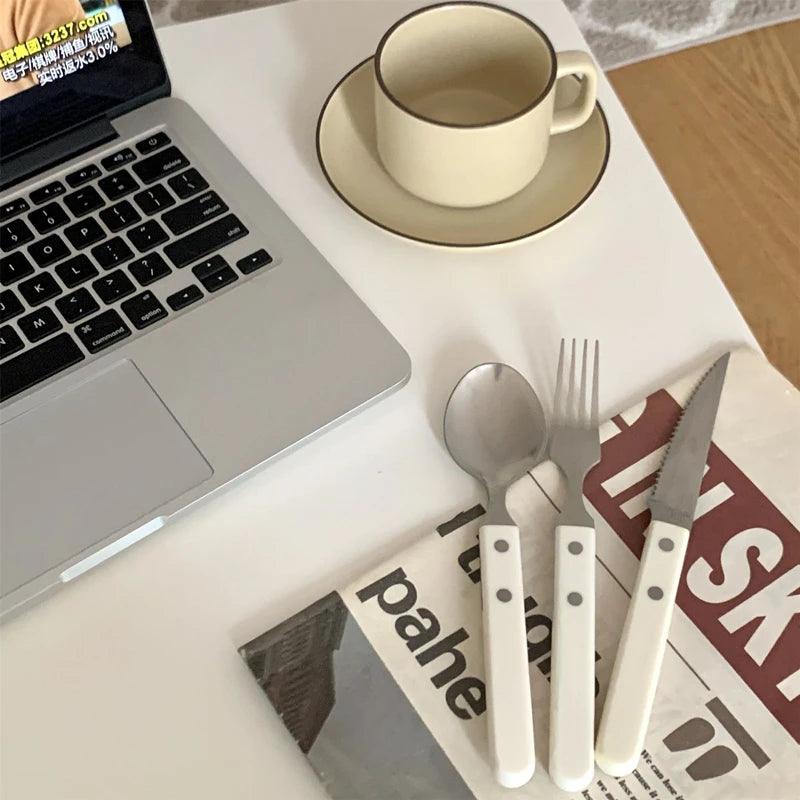 The Retro Utensil Set